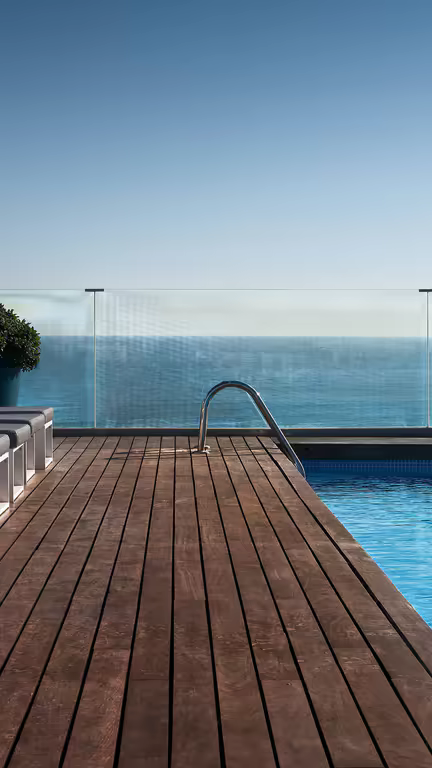 Urban skyline meets gentle sea breeze 1